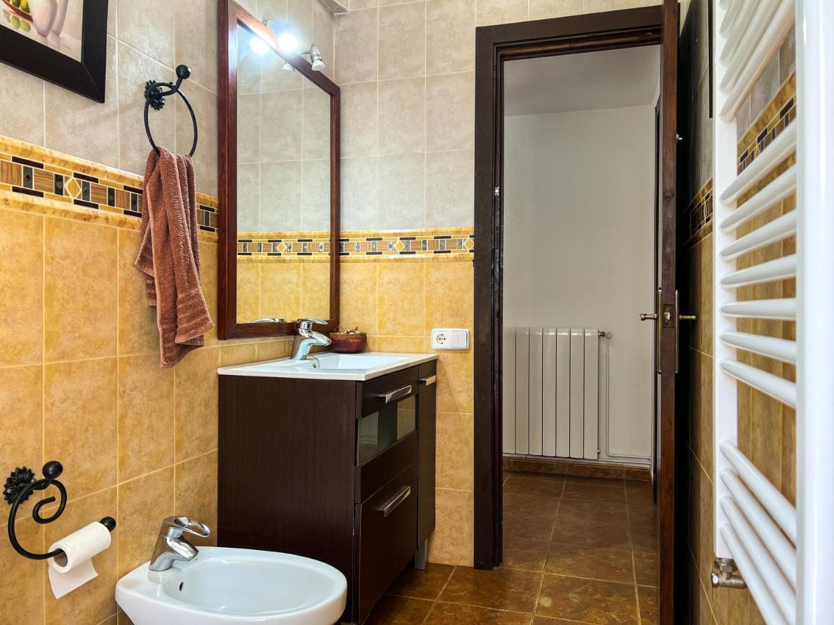Vivalidays Casa Ricardo Villa Sant Cebria de Vallalta Bagian luar foto