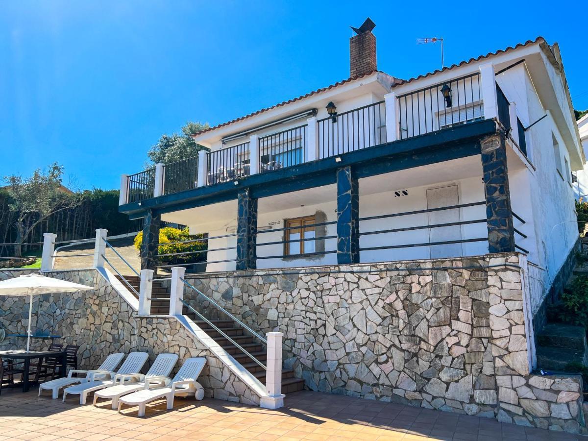 Vivalidays Casa Ricardo Villa Sant Cebria de Vallalta Bagian luar foto
