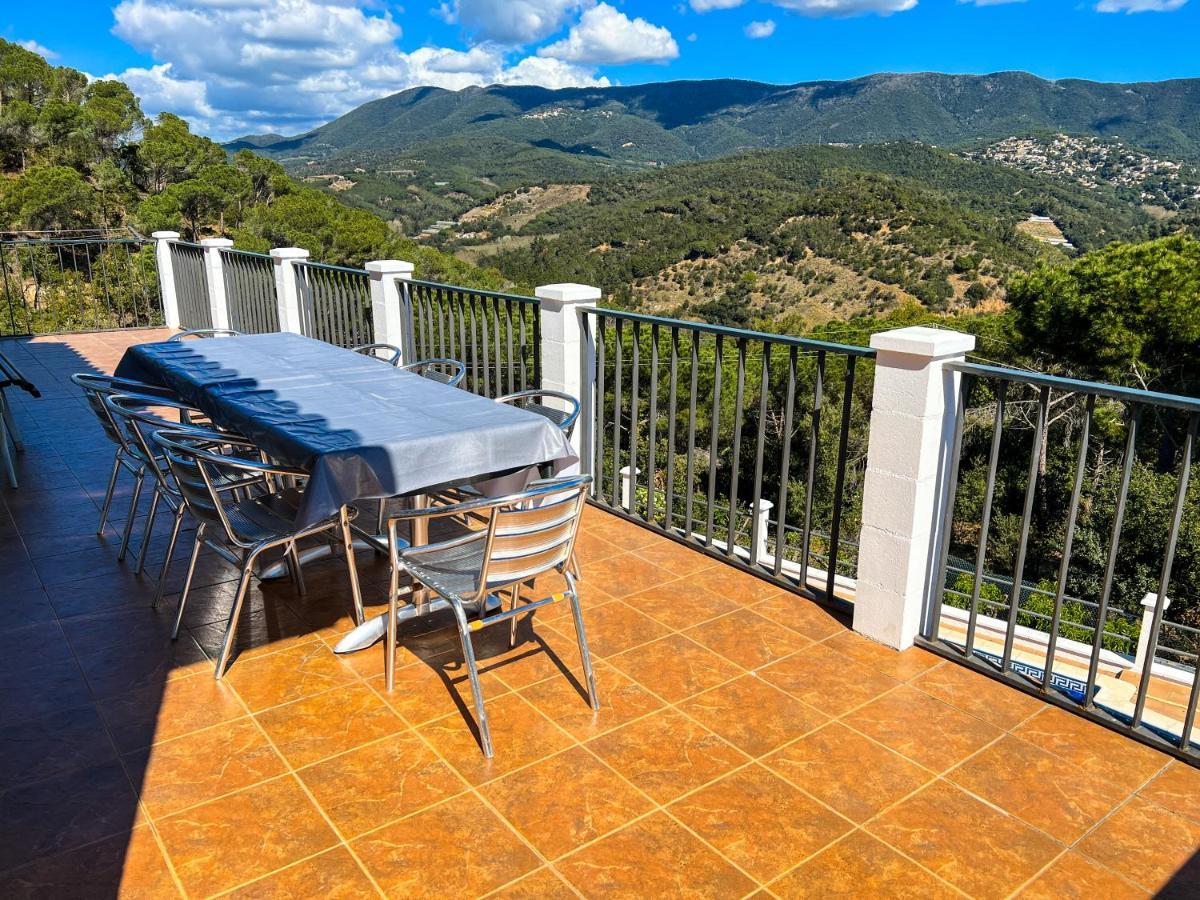 Vivalidays Casa Ricardo Villa Sant Cebria de Vallalta Bagian luar foto